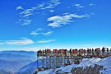 《少年的人间奇遇》手机版5月18日发售，开启宅宅的奇妙冒险